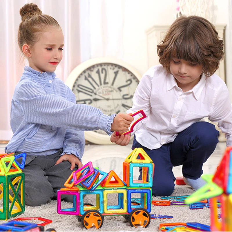 🧲 MagneBlox™ Builder Set — Spark Creativity with Every Click!